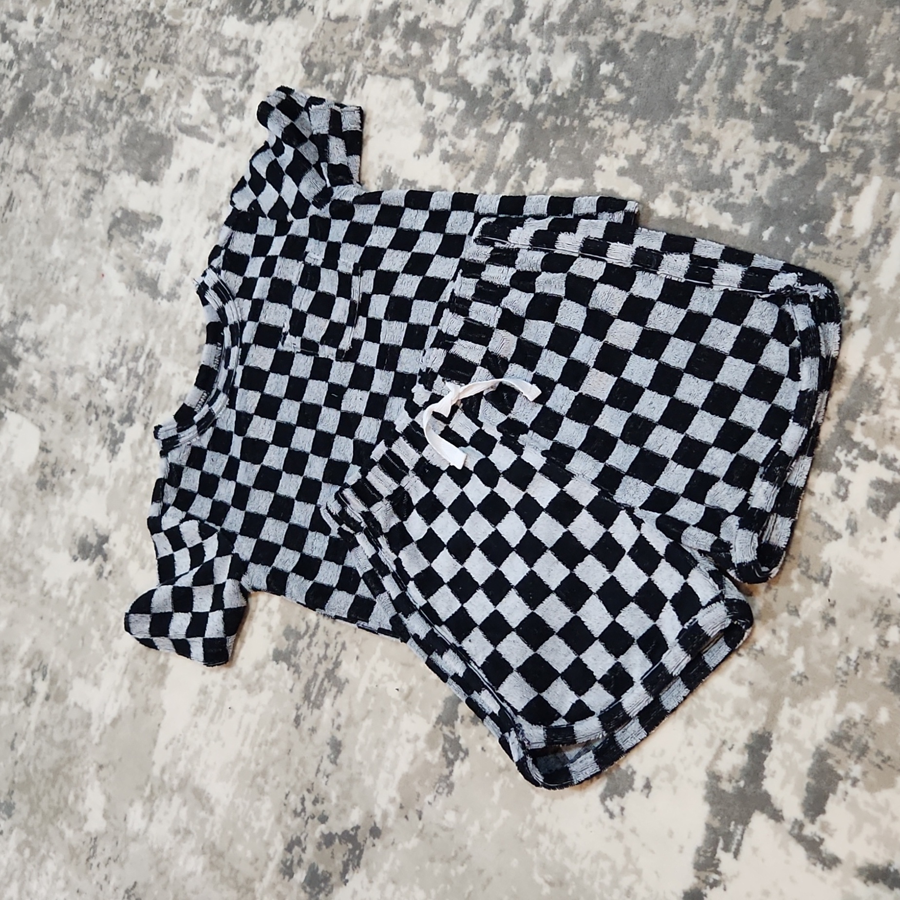 Checkered Set